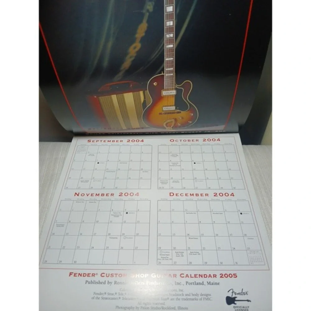 Vintage‎ 2005 Fender Guitar Custom Shop Calendar 16 Months Euc 2033